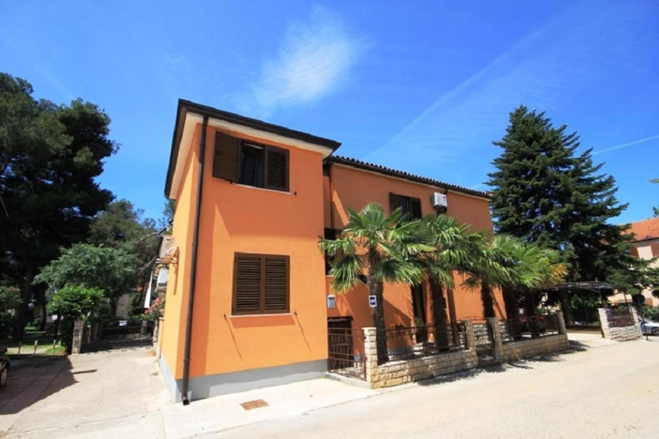 Apartmán Lili Novigrad Istria Exteriér fotografie